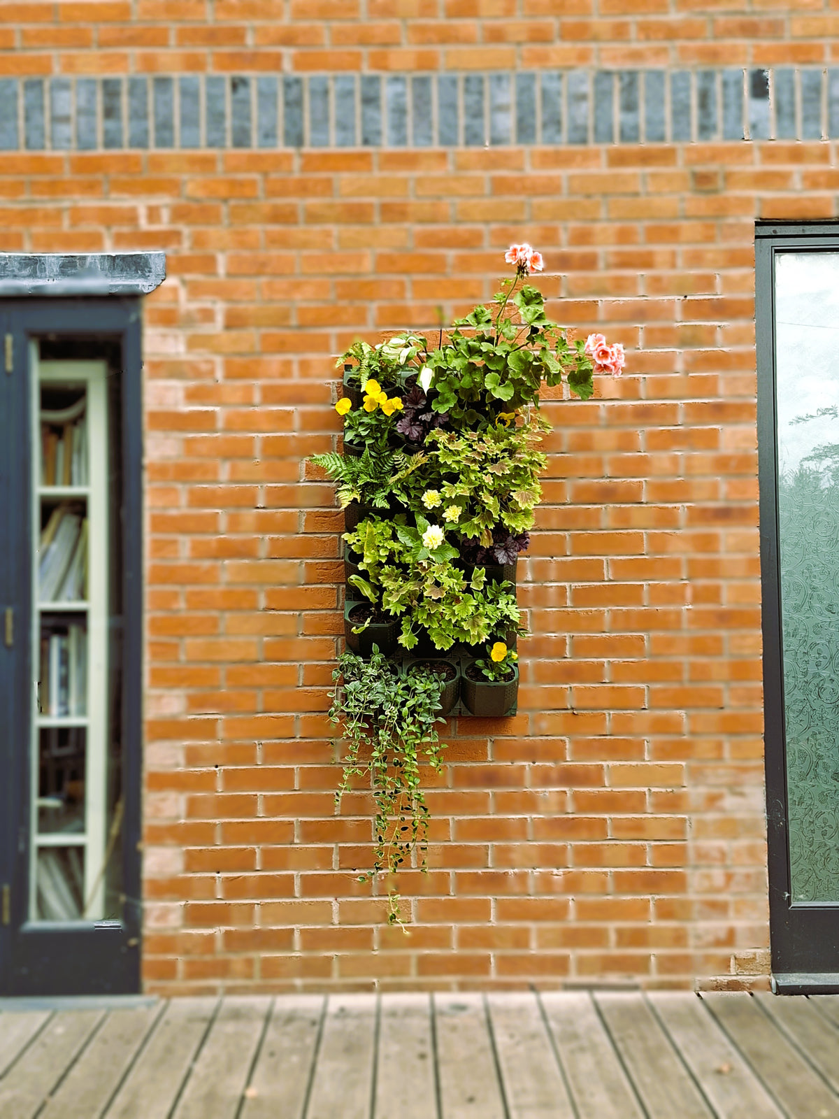 LivGrid modular living wall system